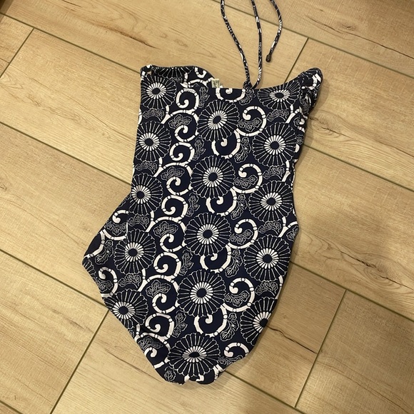 FAHERTY brand Eco Swim Kauai One Piece Halter XS - Picture 3 of 3